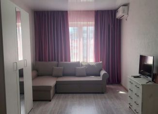 Продаю 1-ком. квартиру, 38 м2, Ростов-на-Дону, переулок Амет Хана Султана