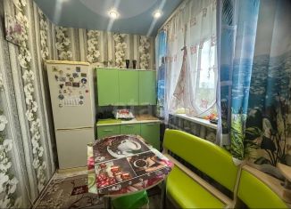 Продам 2-комнатную квартиру, 46.7 м2, Камышлов, улица Дзержинского, 1