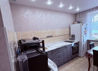 Продается 2-комнатная квартира, 52 м2, Красноярский край, Ленинградский проспект, 59