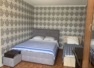 Сдам в аренду 2-ком. квартиру, 50 м2, Прокопьевск, Институтская улица, 109