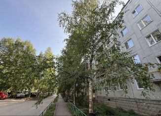 Продается 3-ком. квартира, 60 м2, Сыктывкар, улица Малышева, 13, район Орбита