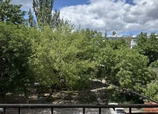 Продаю 2-комнатную квартиру, 42.3 м2, Таганрог, Инициативная улица, 44