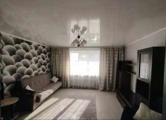 Продаю однокомнатную квартиру, 40 м2, Полысаево, улица Шукшина, 36