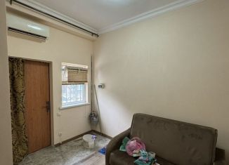 Продаю помещение свободного назначения, 21.6 м2, Дагестан, улица Шихова, 46