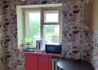 Продаю двухкомнатную квартиру, 43 м2, Мурманск, улица Ушакова, Ленинский округ