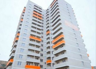 Продаю 1-ком. квартиру, 35 м2, Ярославль, улица Батова, 3к4
