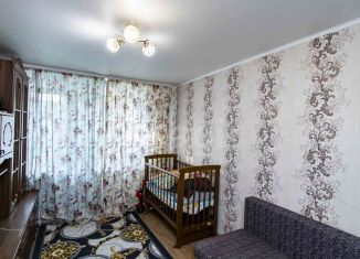 Продам двухкомнатную квартиру, 45 м2, Тюмень, улица Максима Горького, 28