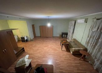 Продам 3-комнатную квартиру, 87 м2, посёлок городского типа Энем, Космическая улица, 111