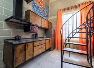 Сдача в аренду 1-ком. квартиры, 50 м2, Тверь, улица Благоева, 65