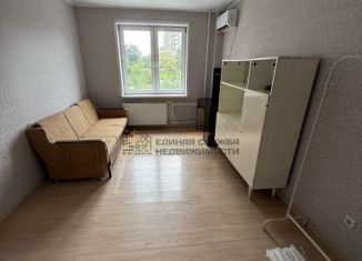 Сдам 2-ком. квартиру, 60 м2, Республика Башкортостан, улица Шмидта, 41