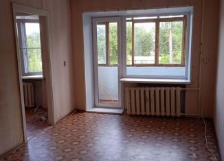 Продается 2-комнатная квартира, 42.5 м2, Кыштым, улица Красной Звезды, 98