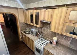 Продам 3-ком. квартиру, 60 м2, Старый Оскол, микрорайон Рудничный, 13