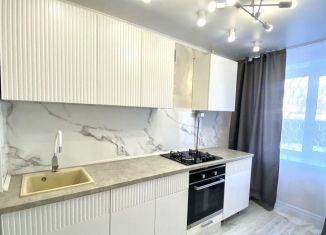 Продажа трехкомнатной квартиры, 65 м2, Республика Башкортостан, улица Губкина, 84А