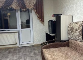 Сдаю в аренду однокомнатную квартиру, 35 м2, Арзамас, улица Пландина, 21к2