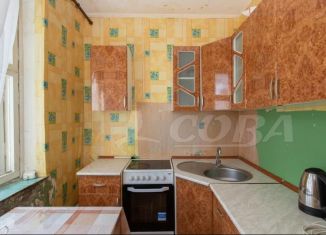 Однокомнатная квартира на продажу, 28.1 м2, Тобольск, 9-й микрорайон, 13