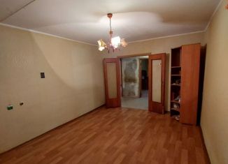 Продаю 3-ком. квартиру, 65 м2, Обнинск, улица Аксёнова, 7