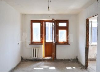 Продажа трехкомнатной квартиры, 56.9 м2, Тюмень, проезд Геологоразведчиков, 52