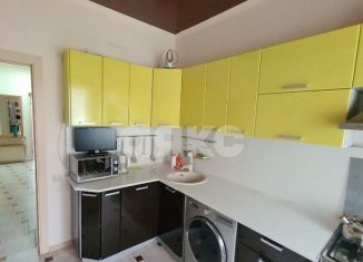 Продаю трехкомнатную квартиру, 65 м2, Геленджик, Красная улица, 29А