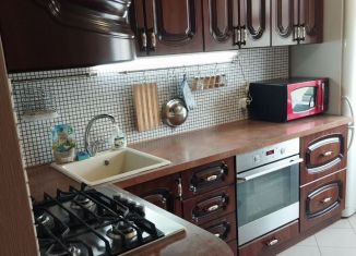 Сдаю в аренду 2-комнатную квартиру, 50.7 м2, Березники, улица Мира