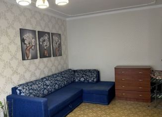 Продам 1-комнатную квартиру, 33 м2, Чебоксары, улица Николая Гастелло, 15