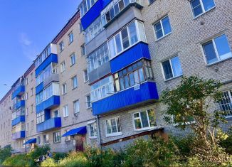 Продам 3-комнатную квартиру, 51.7 м2, Шадринск, улица Свердлова, 93