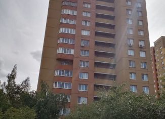 Трехкомнатная квартира на продажу, 71.8 м2, Старый Оскол, микрорайон Восточный, 15