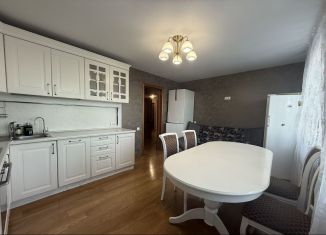 Продается 2-ком. квартира, 96.6 м2, Республика Башкортостан, улица Карла Маркса, 64