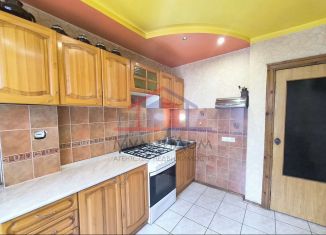 Продажа 3-комнатной квартиры, 60.5 м2, Губкин, Преображенская улица, 6А