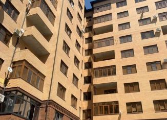 Продам 4-комнатную квартиру, 160 м2, Ингушетия, проспект Идриса Зязикова, 58