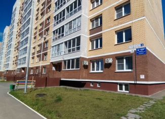 Продаю однокомнатную квартиру, 40 м2, Чувашия, улица Строителей, 4