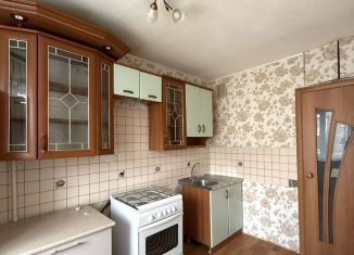 Сдается 3-комнатная квартира, 65 м2, Верхняя Пышма, улица Петрова, 35/9