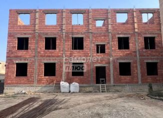 Продажа 2-комнатной квартиры, 60 м2, Дагестан, Самурская улица, 85