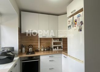 3-комнатная квартира на продажу, 57.1 м2, Октябрьский, улица Садовое Кольцо, 16