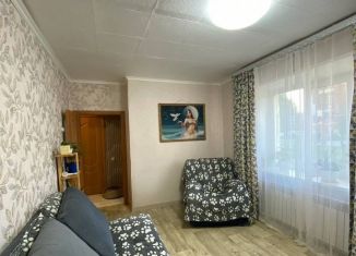 Продам двухкомнатную квартиру, 44 м2, Воткинск, улица Достоевского, 115