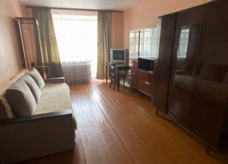 Сдам в аренду 1-комнатную квартиру, 32 м2, Республика Башкортостан, Нежинская улица, 2