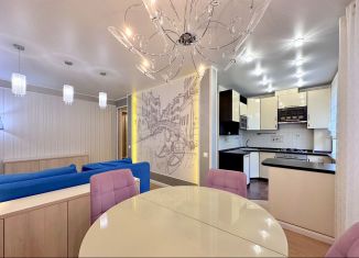 Продается 3-ком. квартира, 65 м2, Смоленск, улица Черняховского