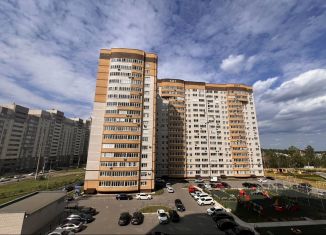 Продается 2-ком. квартира, 66.2 м2, Воронеж, улица Лётчика Филипова, 6