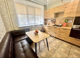 Продажа 2-комнатной квартиры, 64.9 м2, Калуга, улица Фридриха Энгельса, 27