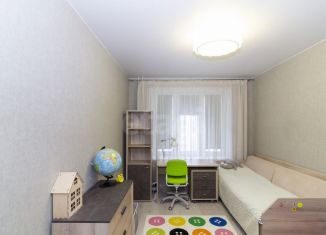 Продаю 3-ком. квартиру, 90.8 м2, Тюмень, Ледниковый проезд, 1