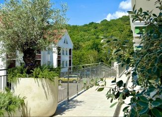 Аренда квартиры студии, 29 м2, Сочи, улица Ленина, 290/8к2