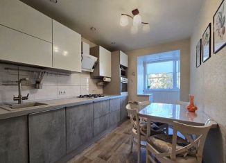 Продаю 2-комнатную квартиру, 49.1 м2, Саратов, Ново-Крекингская улица, 2