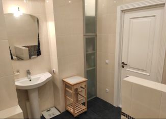 Продается 3-комнатная квартира, 80 м2, Дзержинск, бульвар Мира, 11