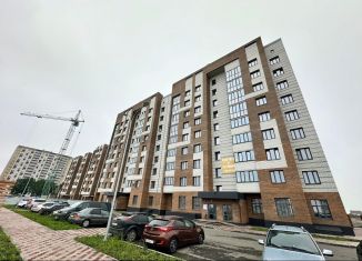 Продаю двухкомнатную квартиру, 59.2 м2, деревня Крутые Выселки, Строительная улица, 15