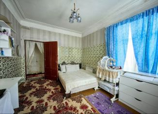 Продается 3-комнатная квартира, 57 м2, Волхов, Волгоградская улица, 28