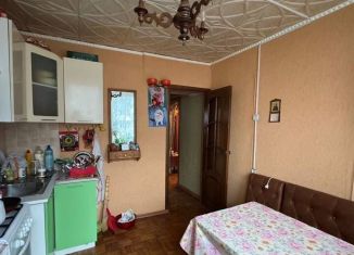 Сдаю двухкомнатную квартиру, 48 м2, Калуга, улица Постовалова, 23