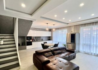 3-комнатная квартира на продажу, 117 м2, рабочий поселок Маркова, улица Голышева, 5/14