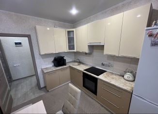 Продаю 1-ком. квартиру, 42 м2, Ростов-на-Дону, Орбитальная улица, 15, Ворошиловский район