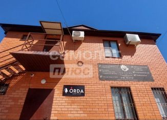 Продается помещение свободного назначения, 100 м2, Элиста, 8-й микрорайон, 8-й микрорайон, 46