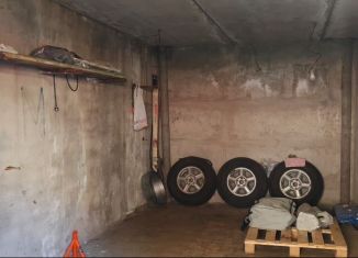 Продам гараж, 30 м2, Воронеж, улица 40 лет Октября, 4