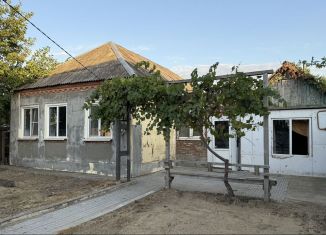 Дом на продажу, 64 м2, посёлок городского типа Яблоновский, 2-й проезд Фрунзе, 45